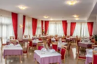 Hotel Delle More فنادق في Vieste