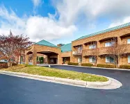 Comfort Suites Inn at Ridgewood Farm