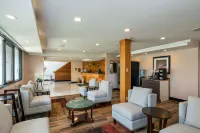 Prestige Riverside Lodge