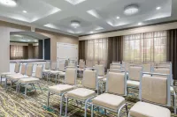 Homewood Suites by Hilton Buffalo-Amherst Hotels in Amherst