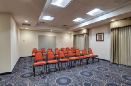 Hampton Inn & Suites Springfield Downtown