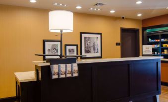 Hampton Inn & Suites Huntsville
