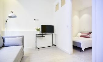 Altido Fabulous 3-Br Apartment in Western Lisbon