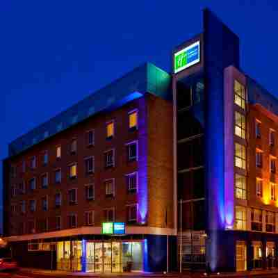 Holiday Inn Express London Earls Court, an IHG Hotel Hotel Exterior