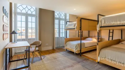 Gallery Hostel Hotels in 