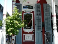 The Burgundy Bed and Breakfast - Bed and Breakfasts