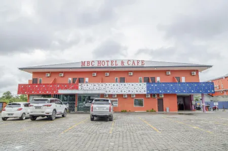 DNA Fun Zone Pekanbaru Отели в г. Labuh Baru Barat