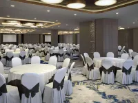 Mercure Makassar Nexa Pettarani - breakfast