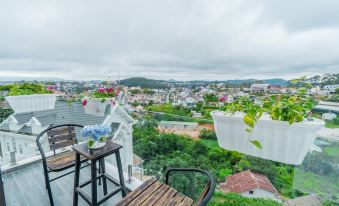 Big Home Dalat - Hostel