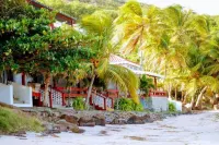 Bequia Beachfront Villas Hotel di Port Elizabeth