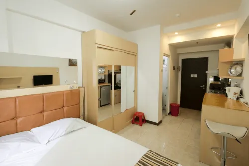 Apartment the Suites Metro by Edy Property Hotels in Buahbatu