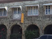 Cobblestone Inn Hotels near Petit Byahaut
