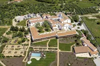 Convento do Espinheiro, Historic Hotel & Spa Hotels in 