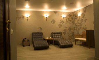 Staryij Dvorik Na Orlovskoj Hotel