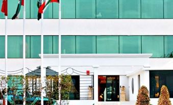 Mirage Suites Hotel - Family Only