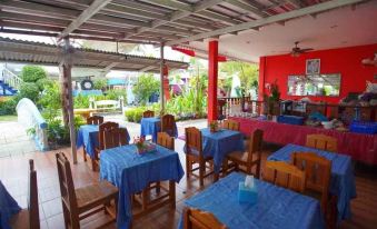 Chaosamran Beach Resort - Housity