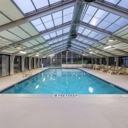 Baymont by Wyndham White Plains - Elmsford