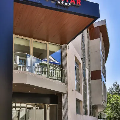 Carine Hotel Centar King's Park附近的飯店