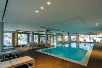 White Angel Hotel - Swimmingpools