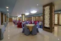 Aristocrat Hotel - breakfast