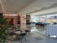 Travelite Hotel Legarda