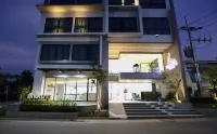 Luxsna Residence Hotel di Hat Yai North