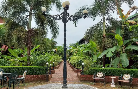 Chira草原生態度假村達波利