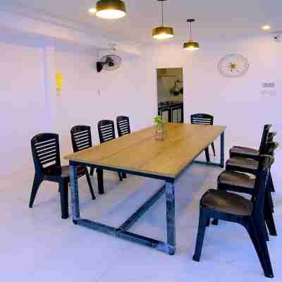 Wan Villa Dining/Meeting Rooms