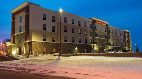 Hampton Inn & Suites Bismarck/Northwest