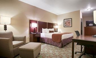 Best Western Plus Eastgate Inn  Suites