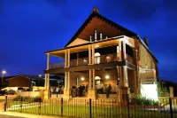 Perry Street Hotel Hotels near BIG W Mudgee