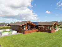 "Niela" - 800m from the Sea - Hot Tub