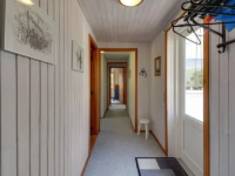 "Iver" - 600m to the Fjord