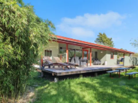 "Wyanet" - 2.3km from the Sea