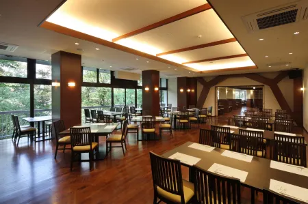 Kagaribi No Yu Ryokusuitei