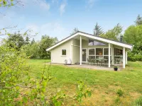 "Aameek" - 3km from the Sea Hotels in Frøstrup