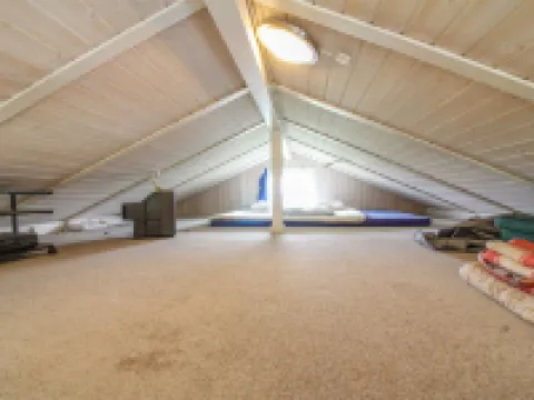 "Mette" - 98m from the Sea