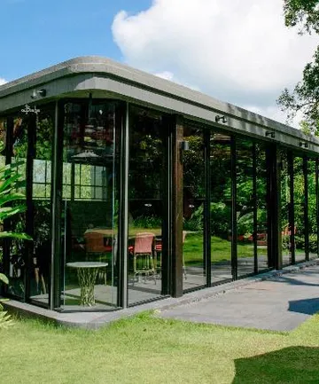 รูปภาพของโรงแรมศรีพันวา ภูเก็ต ลักซ์ชัวรี พูล วิลล่า