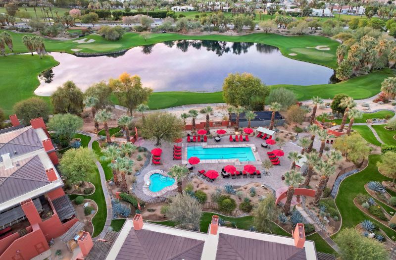 Hilton Grand Vacations Club Palm Desert photo 2