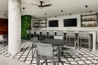 The Elser Hotel Miami - An All-Suite Hotel - Bar