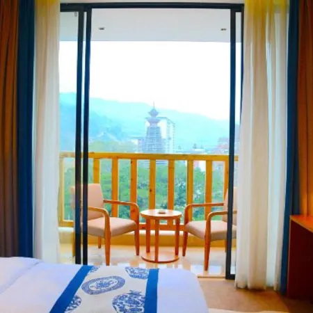 Xenp Xangh Xedt Lail Hotel