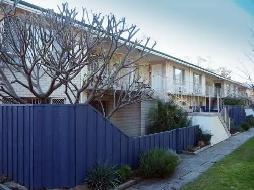 科莫經濟型公寓