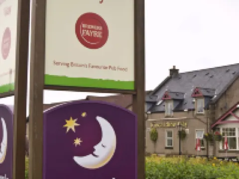 Premier Inn Falkirk North Hoteles en Falkirk