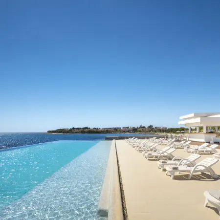 Aminess Vival Maestral Hotel