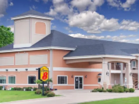 Super 8 by Wyndham Carthage TX Hotels in Panola County