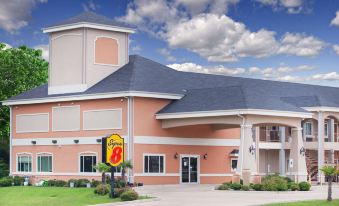 Super 8 by Wyndham Carthage TX