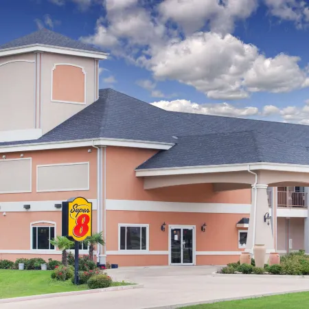 Super 8 by Wyndham Carthage TX Отели в г. Панола