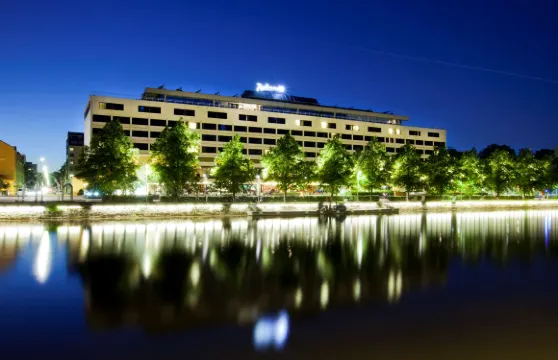 麗笙藍海宮殿酒店