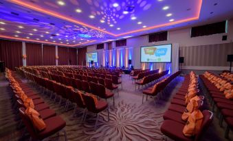 4. Radisson..
