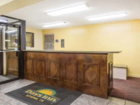 デイズ イン バイ ウィンダム アセンズ アセンズのホテル